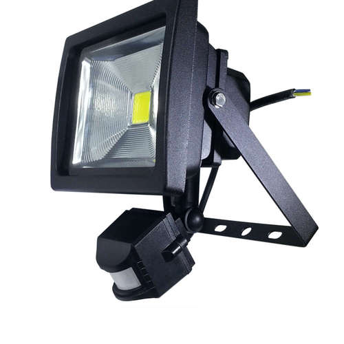 LED прожектори със сензор 20W, 220V, 2700К, 1600lm, 120°