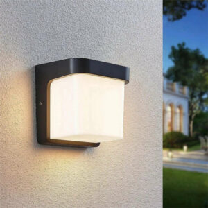 Външно архитектурно осветително тяло IP54, 220V, фасунга Е27, без лампа в комплекта, цвят на корпуса черен RAL9005 LVT Corgi 6448