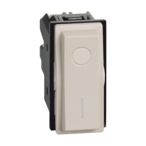 Двуполюсен ключ за бойлер Bticino Living Now KM4002 крем