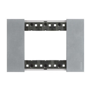 Декоративна рамка BTicino Living Now KA4803NW MOON | Луна, zamak, 3 модула италиански стандарт