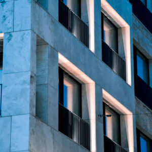 Фасаден LED прожектор WINDOW Viokef 4234200 – IP65 лампа с Blade Light ефект за модерно фасадно осветление
