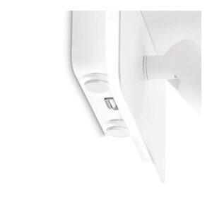 Двата ключа и USB портът от долната страна на белия аплик Ideal Lux Piano AP 287317