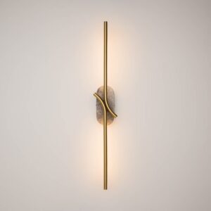 Maytoni Renaissance MOD256WL-L5BS3K2 - изглед отпред Maytoni Renaissance MOD256WL-L5BS3K2, видян отпред, с осветена стена зад профила