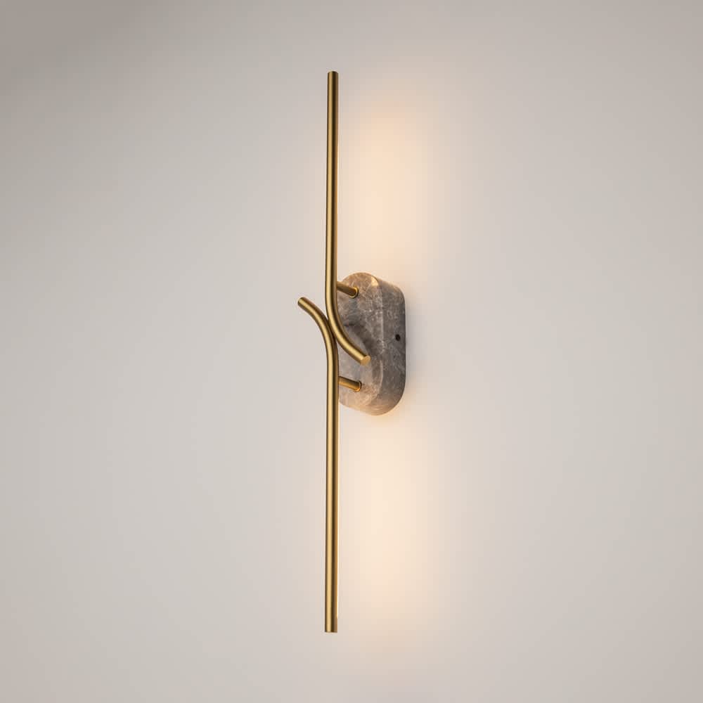 Цялото тяло на Maytoni Renaissance MOD256WL-L5BS3K2 с тънък светлинен профил и овална стенна основа
