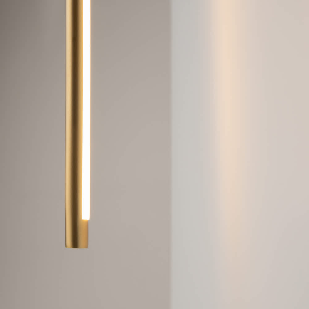Светещата лента и металният профил на Maytoni Renaissance MOD256WL-L5BS3K3