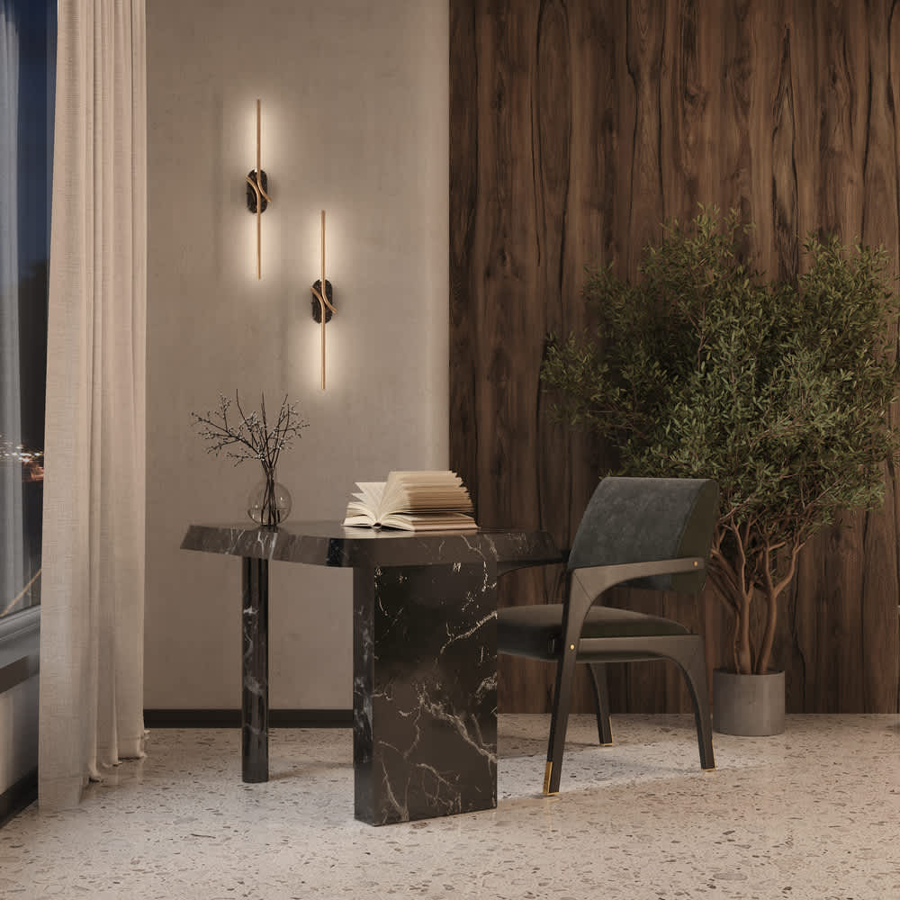 Два аплика Maytoni Renaissance MOD256WL-L5BS3K3 с черна мраморна основа до маса и кресло
