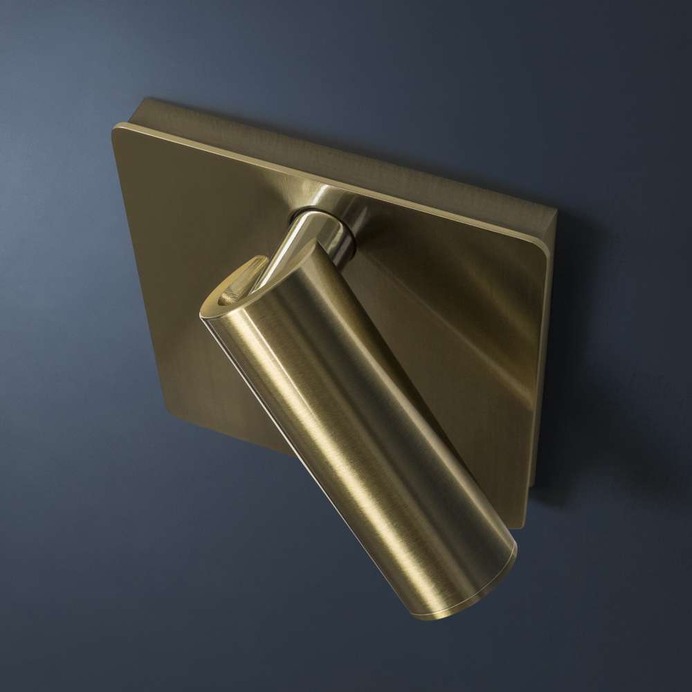 Ideal Lux Lite 250120 - детайл на месинговото тяло и подвижната глава
