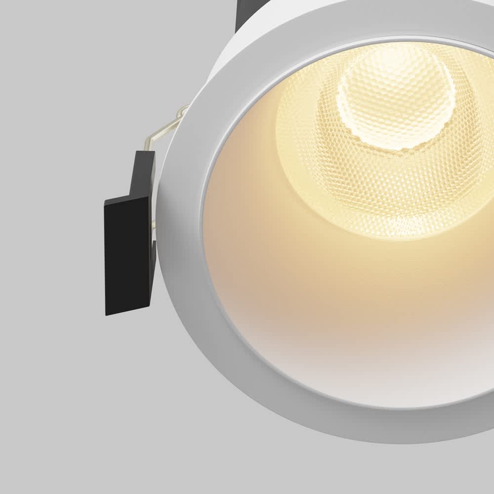 Бяла LED луна Maytoni Dip DL118-15W-2.7K-W, детайл на LED оптиката