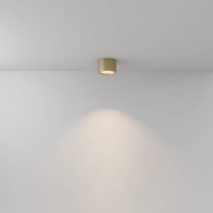 LED луна Maytoni Hydra C090CL-10W3K-MG, матово злато, пример за светлинното разпределение върху стена