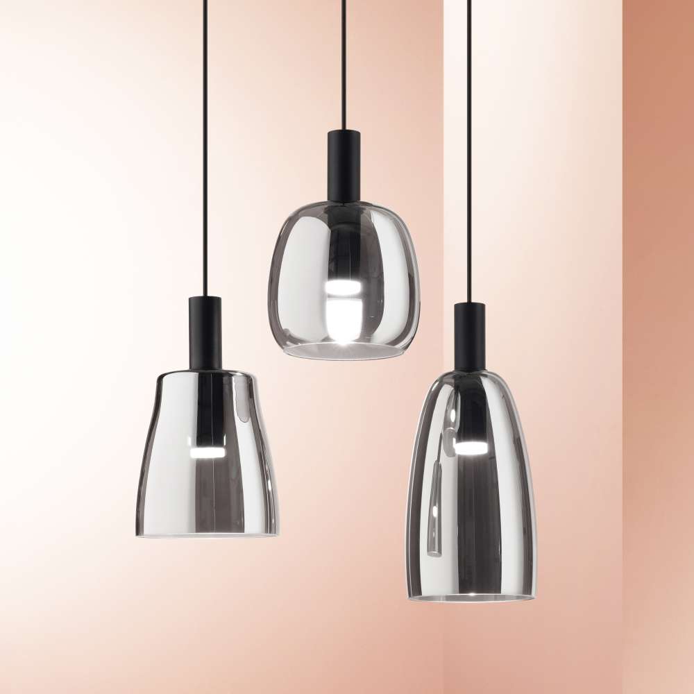 Пендели Ideal Lux Coco-1 Coco-2 и Coco-3 с различни стъклени абажури на различни височини