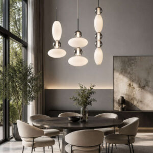 Пендели Ideal Lux Lumiere-1 Lumiere-2 и Lumiere-3 над трапезна маса в интериор