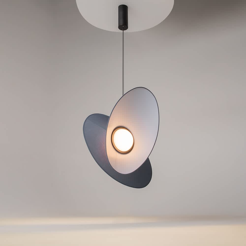 Син LED пендел Maytoni Evolution MOD396PL-L10BL3K с включена светлина