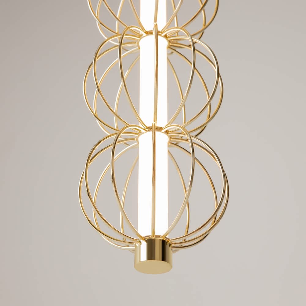 Металните пръстени около светлинната тръба на Maytoni Golden Cage MOD216PL-L10G3K