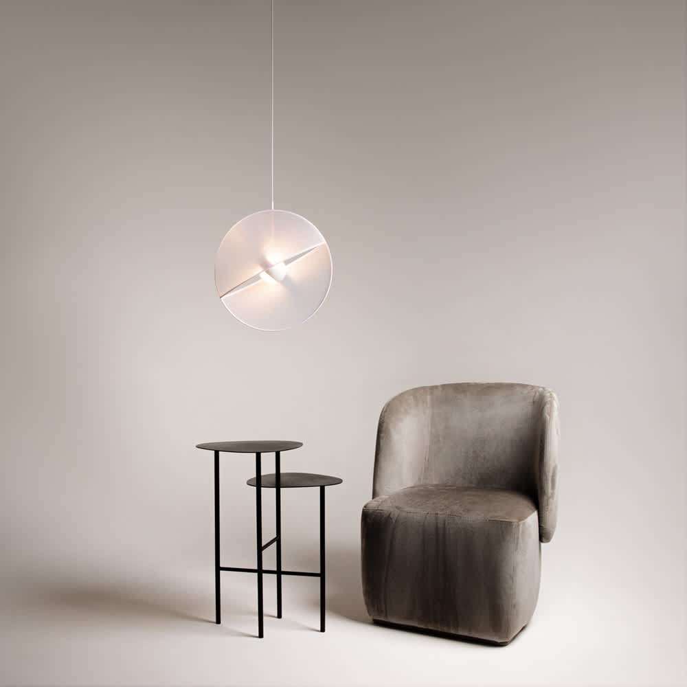 Maytoni Reflex MOD154PL-L6W3K - композиция с кресло