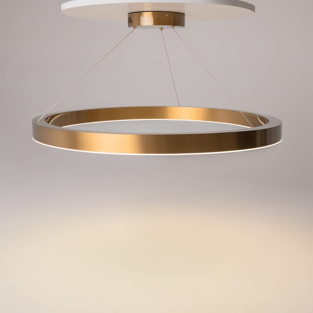 Горната част на месинговия ринг и окачването на LED пендел Maytoni Saturno MOD415PL-L60BS4K