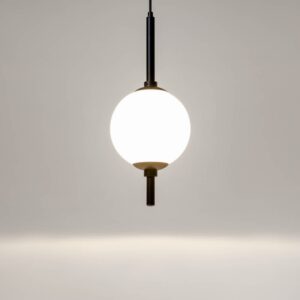 Maytoni The Sixth Sense Z020PL-L6B3K - белият стъклен плафон и черните метални части Maytoni The Sixth Sense Z020PL-L6B3K - белият стъклен плафон и черните метални части