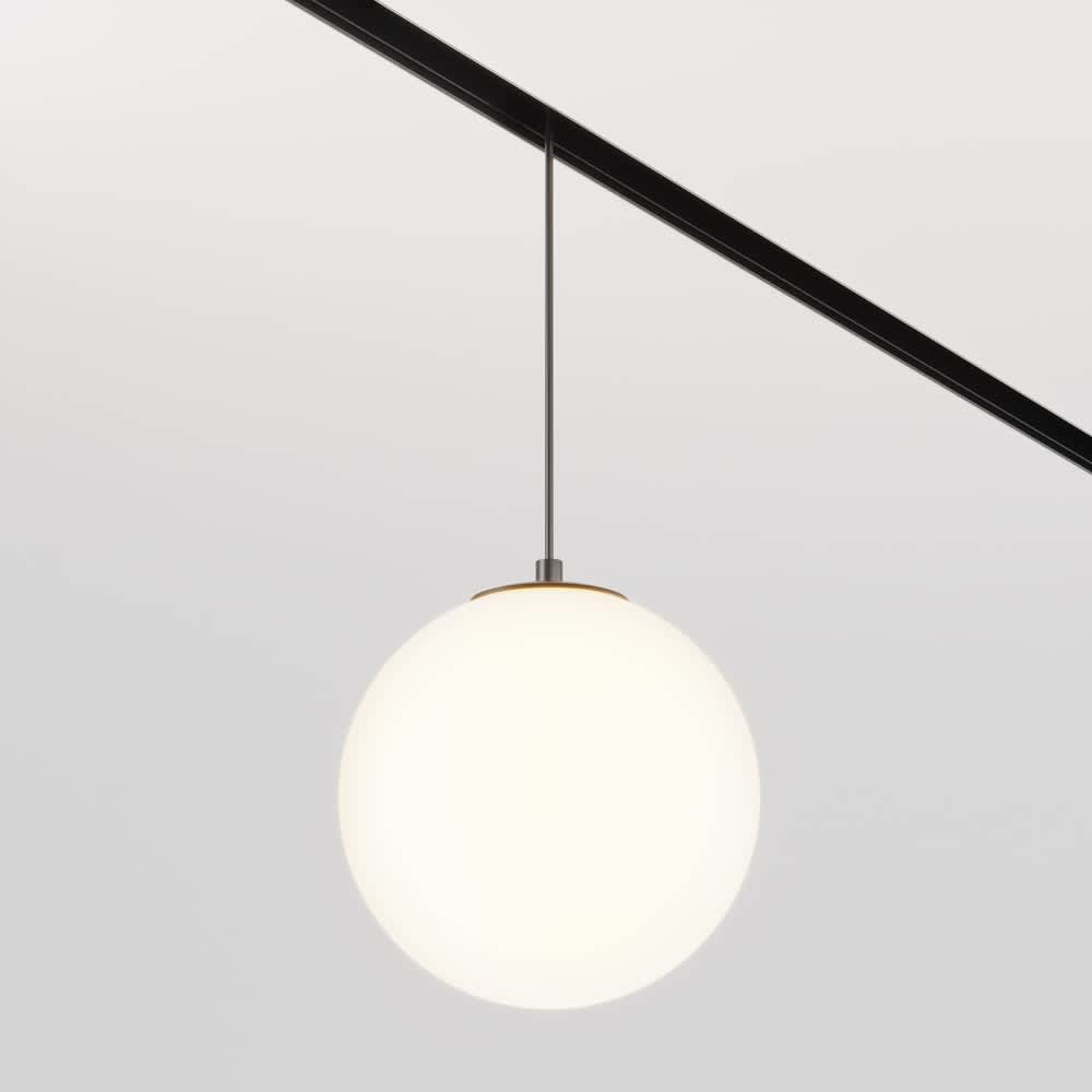 LED пендел със стъклена сфера Maytoni Exility Luna TR039-2-5W3K-1, с черен адаптер, общ изглед върху релсата