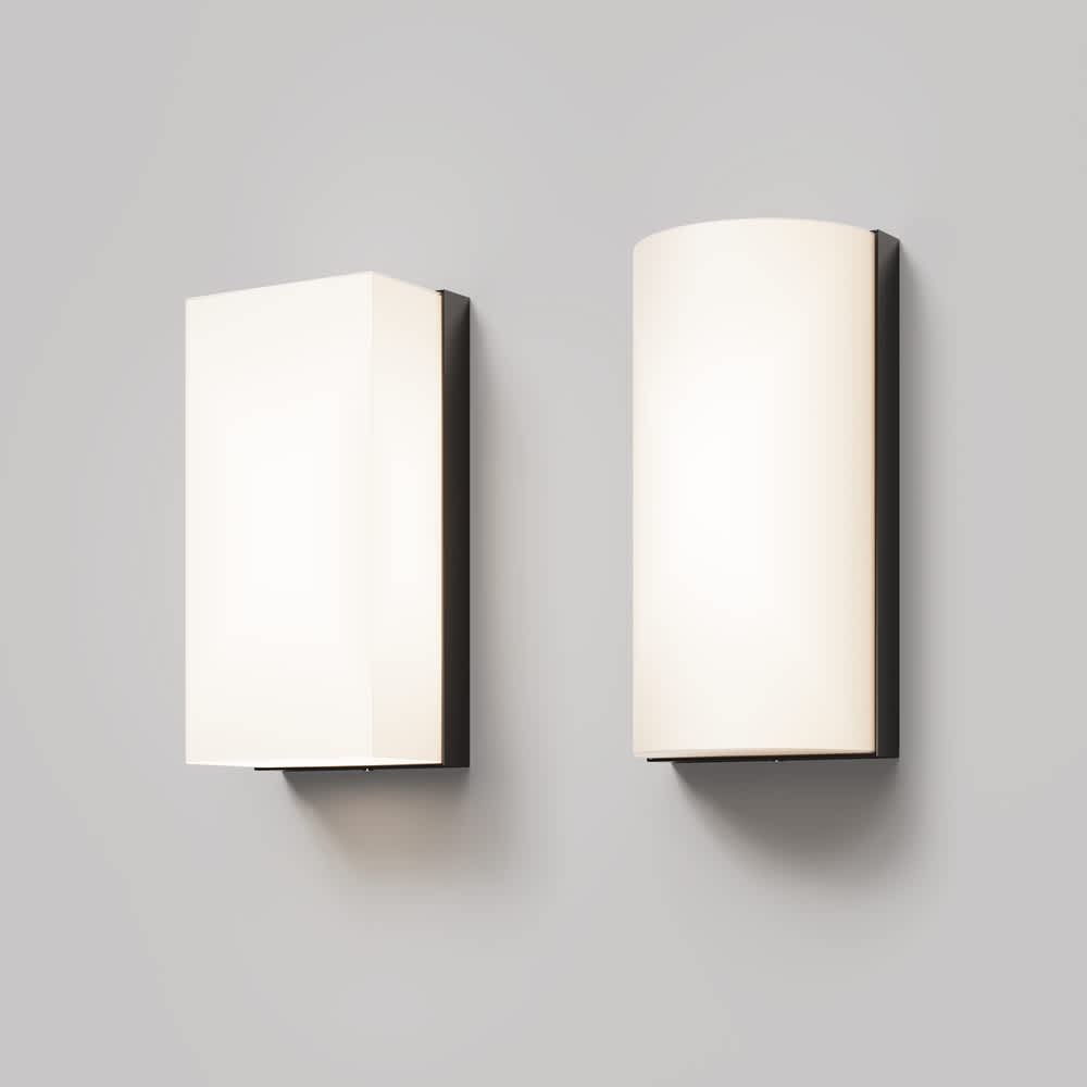 Maytoni Badd O454WL-L10GF3K - двата модела Badd с правоъгълен и заоблен дифузер в студийна композиция