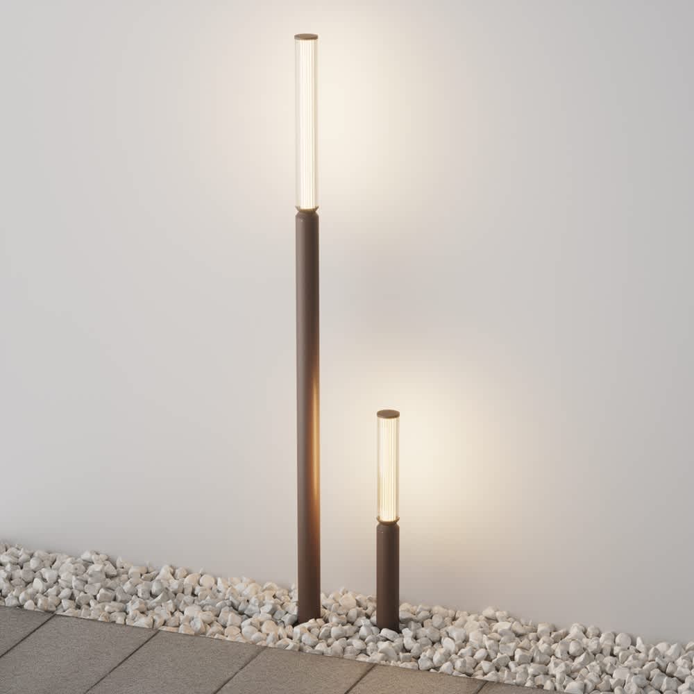 Maytoni Lit O593FL-L20BR3K - двата размера Lit с кафяв корпус в студийна композиция