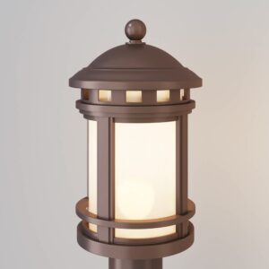 Maytoni Salamanca O031FL-01BR - детайл на фенера с бял дифузер и кафява рамка