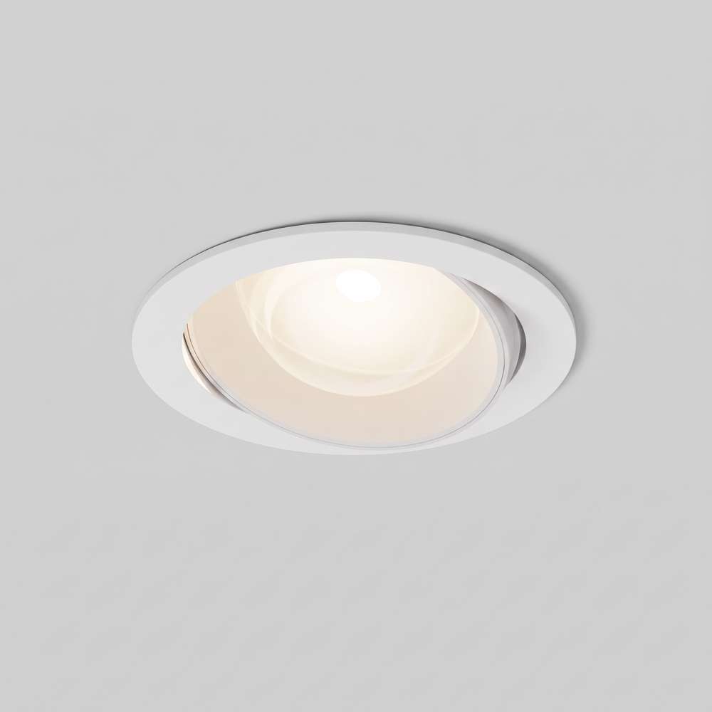 Бяла LED луна Maytoni Lens DL105-12W3K-W, изглед след вграждане