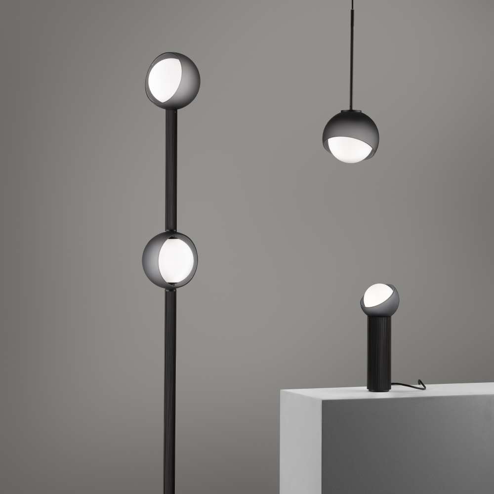 Детайл с Ideal Lux Bloom - вариант черен