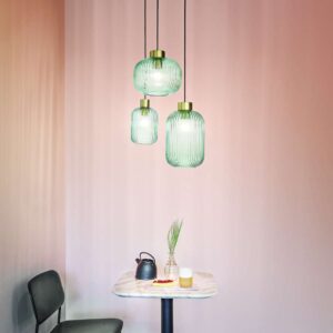 Зелени пендели Ideal Lux Mint-1 Mint-2 и Mint-3 над маса в интериор