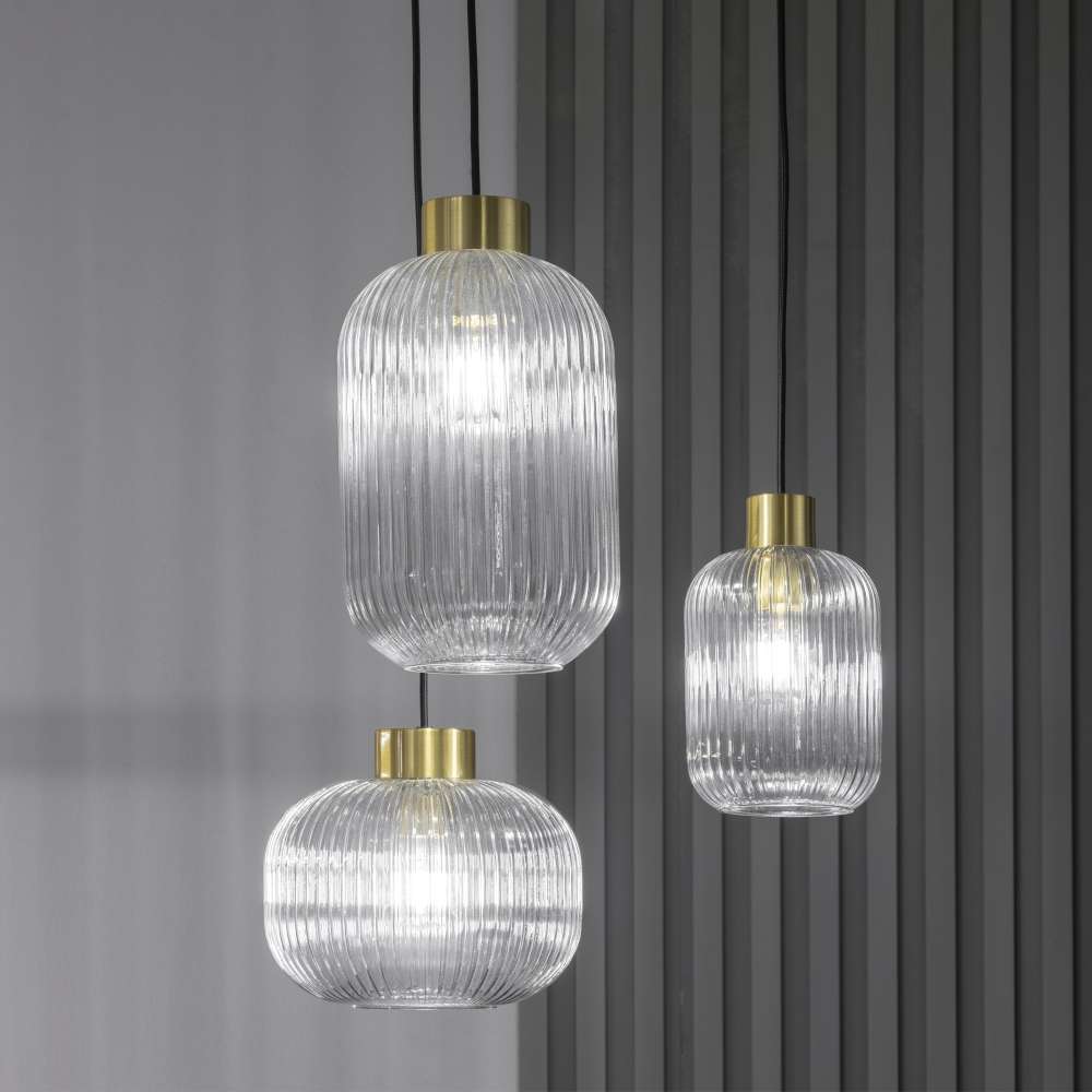 Опушени пендели Ideal Lux Mint-1 Mint-2 и Mint-3 в интериор