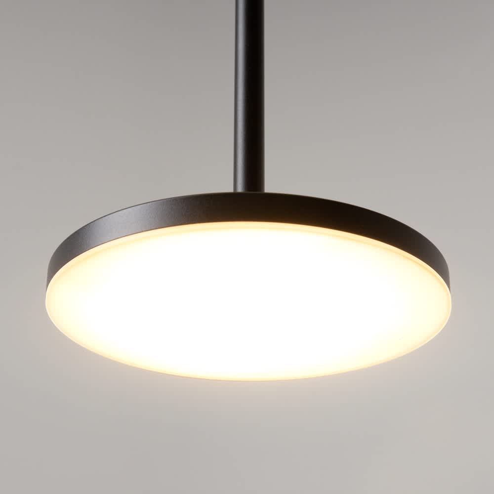Пендел Maytoni Plato P076PL-L12W3K-B, детайл на светещия диск
