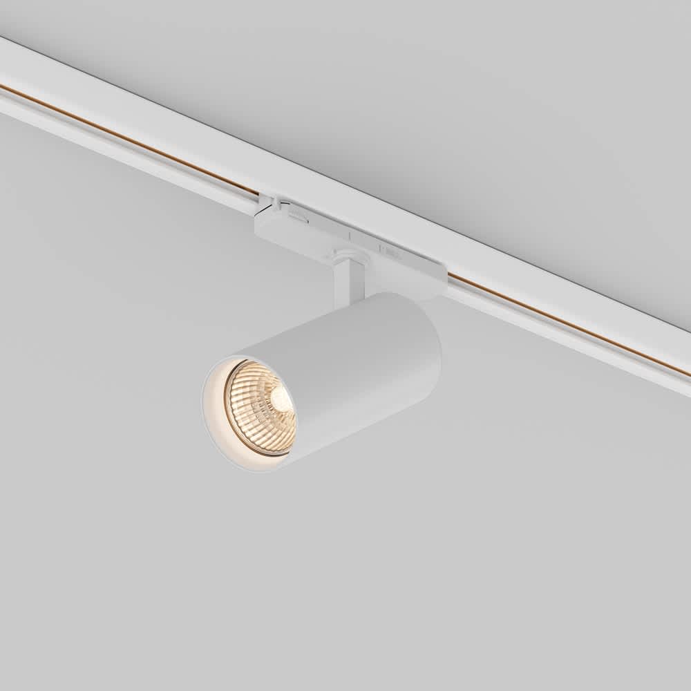 LED релсов прожектор за Trinity Maytoni Vuoro Pro TR251-30W2.7-5K-W, бял, общ изглед на прожектора върху релса Trinity